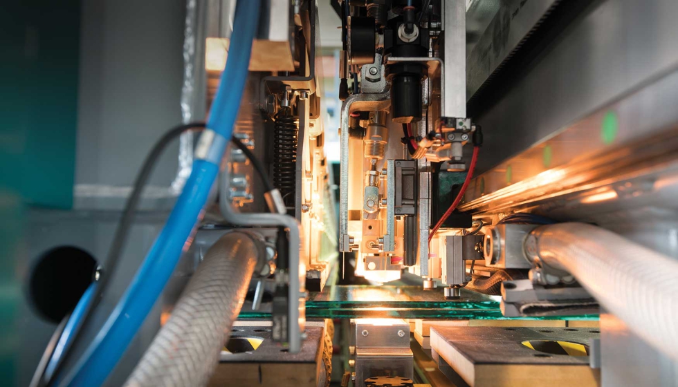 Bottero impulsa la transicin hacia la industria 5.0, consiguiendo la automatizacin de los procesos en la produccin