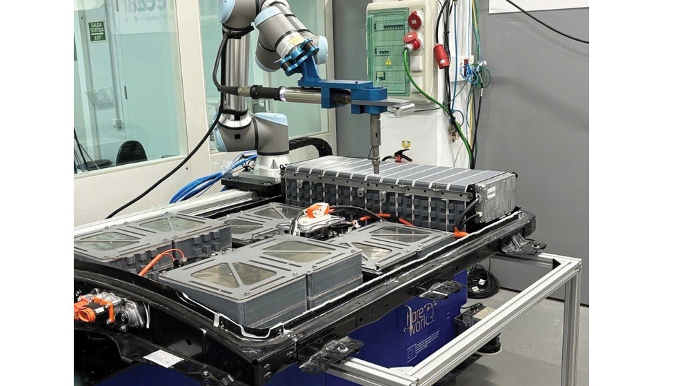 El algoritmo YOLO identifica con precisi�n las partes internas de las bater�as, adapt�ndose a distintos modelos y configuraciones...