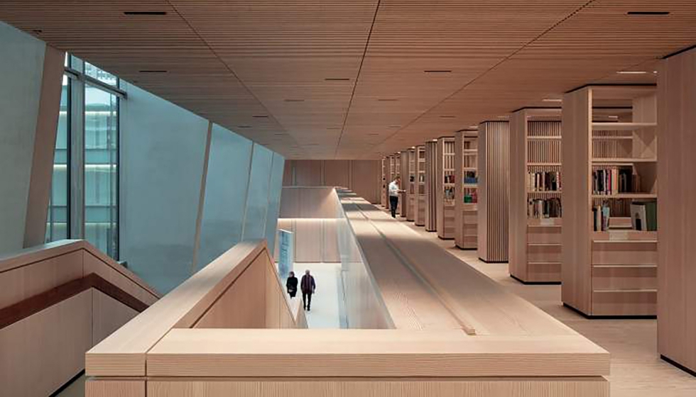 Laser Blade se integra en el espacio liberando luz sin revelar la fuente