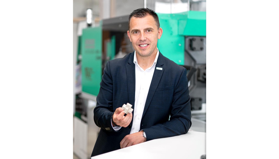 Laszlo Csizmadi, director general de Arburg Hungria Kft