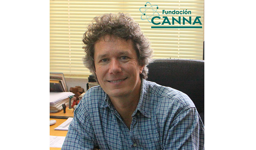 Manuel Guzmn para Fundacin CANNA, catedrtico de Bioqumica y Biologa Molecular...