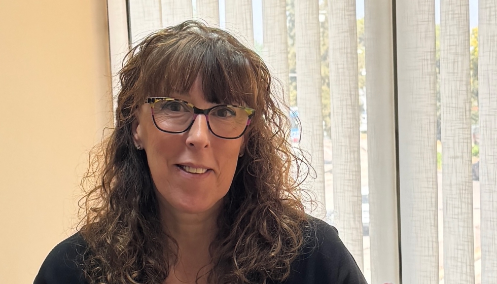 Lola �lvarez, CEO de Aris Salvaescaleras