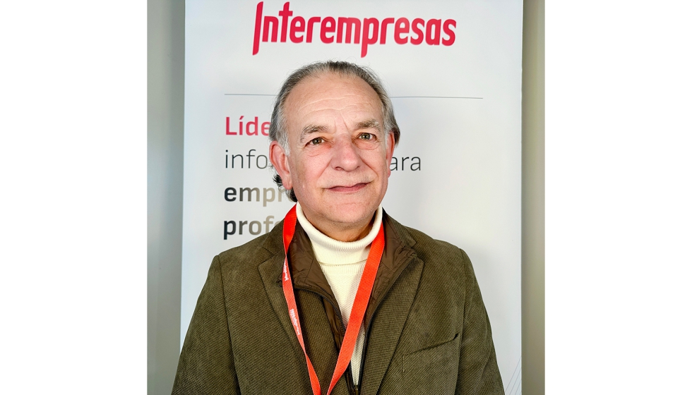 Adolfo Ib��ez, director de ventas de Dewit 2000