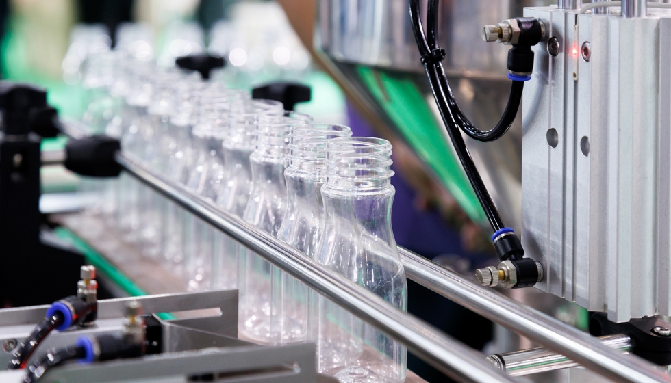 Alimentaci�n, bebidas y farmac�utico concentran el 73% del mercado, mostrando la versatilidad del sector