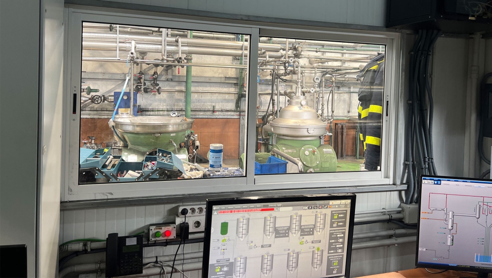 Mquinas centrfugas en la refinera de La Luisiana