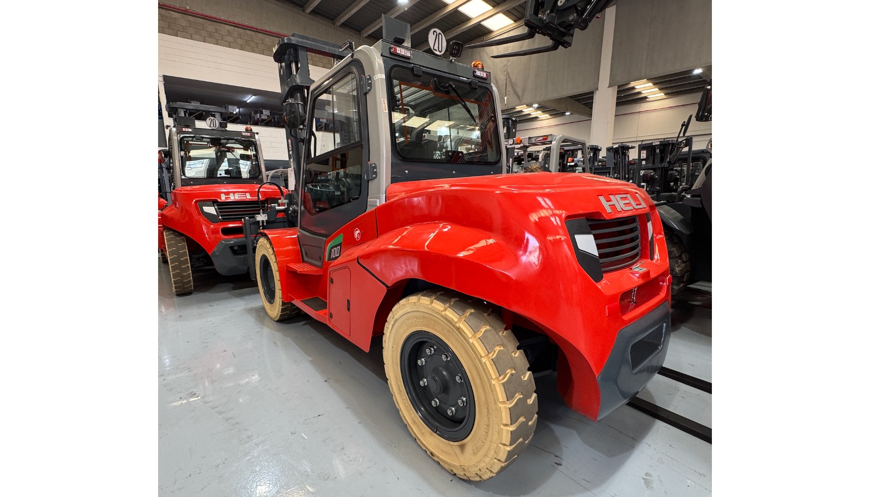 Los equipos Heli son un claro ejemplo de cmo la batera de litio se est imponiendo en muchos equipos, incluso en carretillas de gran capacidad...