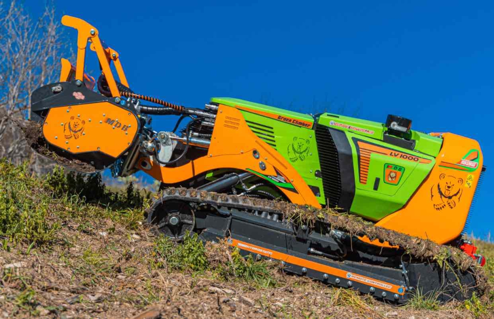 Veh�culo MDB de desbroce por radiocontrol