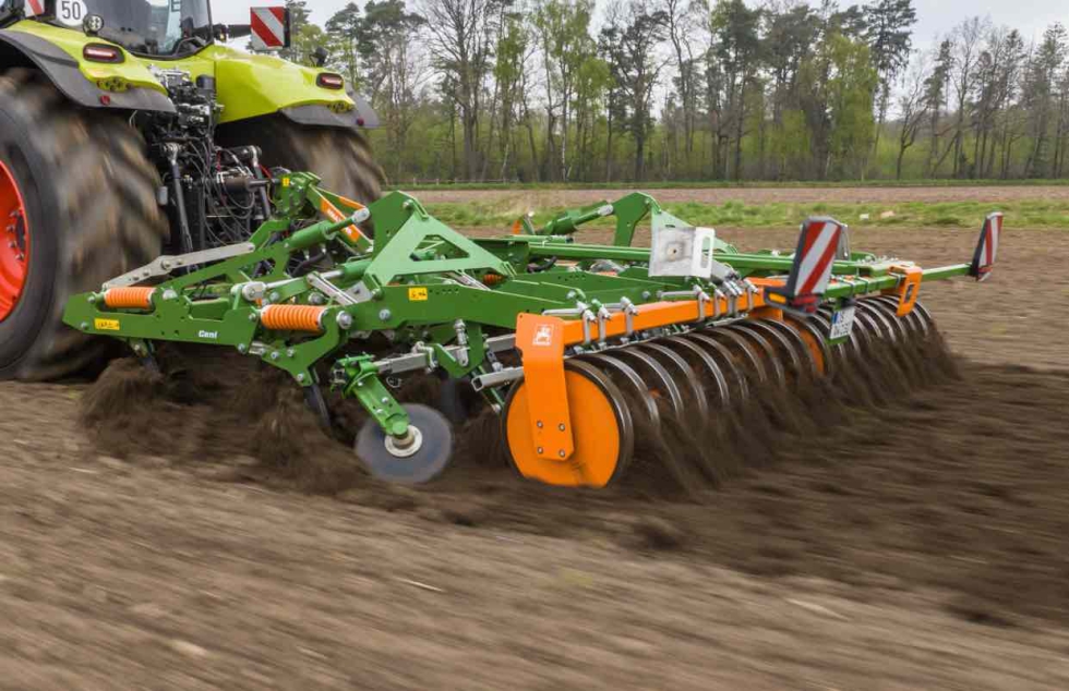 Farming Agr�cola es el importador en exclusiva para Espa�a y Portugal de Amazone