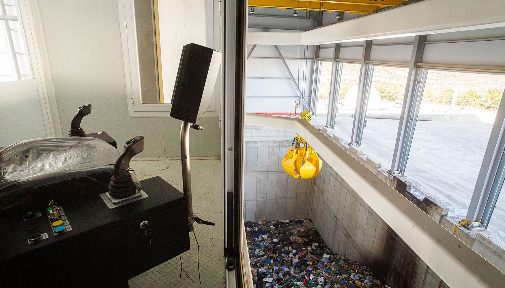 El Ayuntamiento de Zaragoza asegura que el proyecto se autofinanciar�n mediante la venta del metanol producido en la nueva planta...