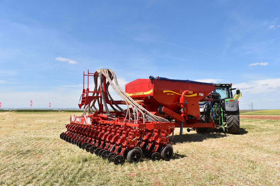 Aguirre responde con la SD-T a las necesidades de agricultores exigentes que buscan optimizar rendimiento y minimizar laboreo previo...