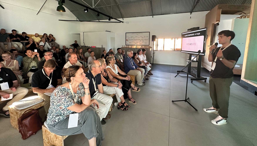 El Club de Empreses de EcoHub es un espacio de networking pionero en el desarrollo de proyectos y soluciones colaborativas en el campo de la...