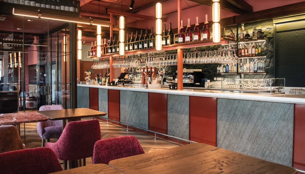 La iluminaci�n acent�an la creaci�n de una atm�sfera �ntima