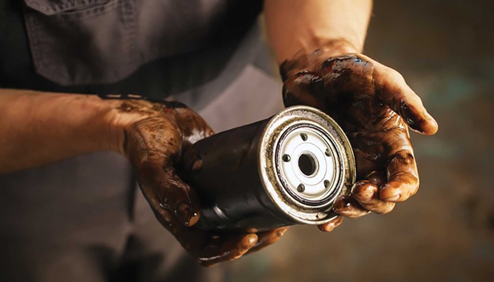 Realidad del manejo de una bomba de vaco inundada de aceite