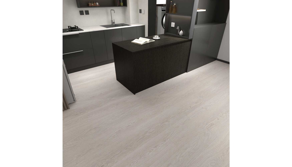 El SPC Terra es 100% impermeable, lo que lo hace ideal para espacios como cocinas, ba�os y spas. En la imagen, el dise�o Galena...