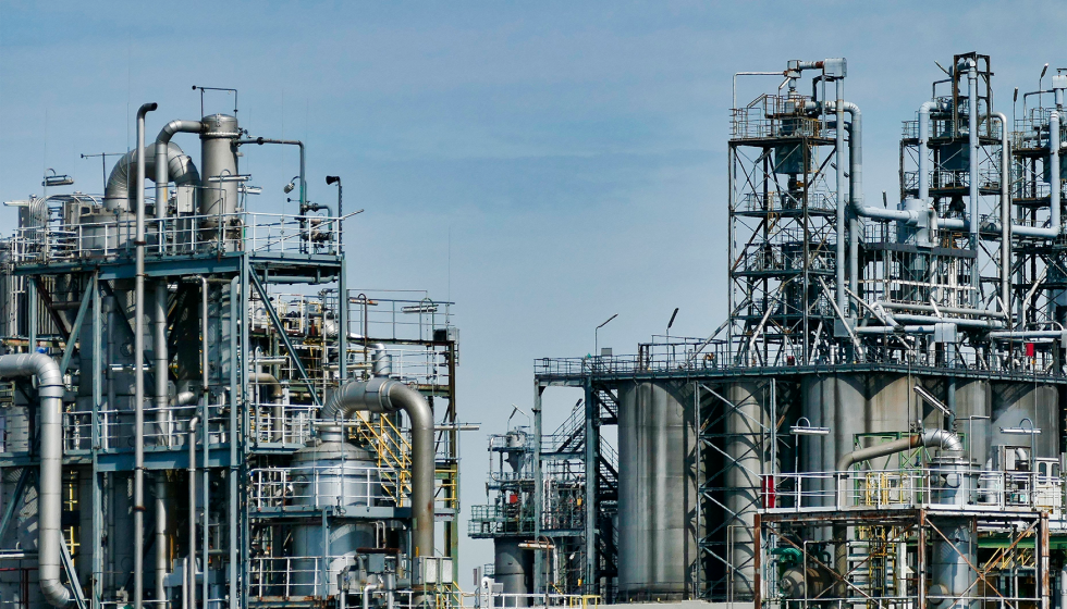 El reto del refino no es solo mantener la competitividad industrial...