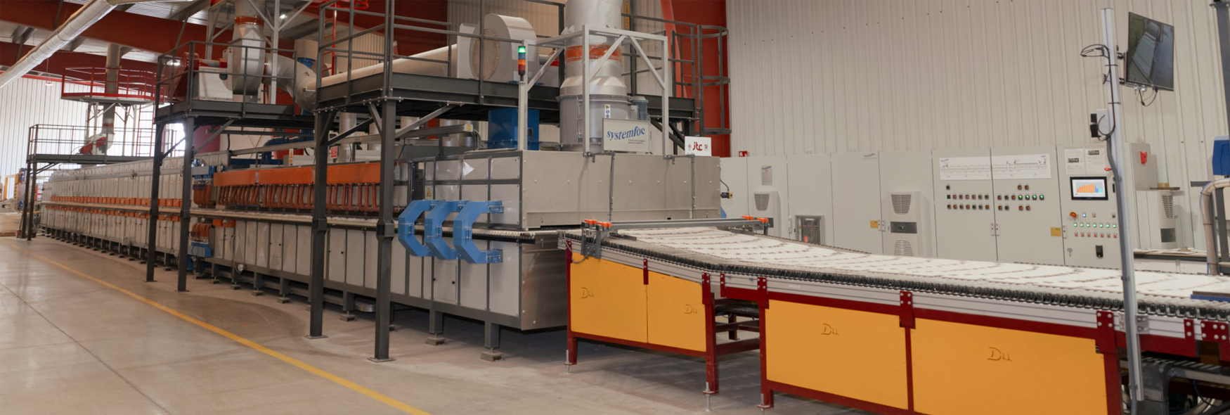 El horno elctrico ha sido implementado con xito en la empresa Equipe Cermicas. Foto: Equipe Cermicas