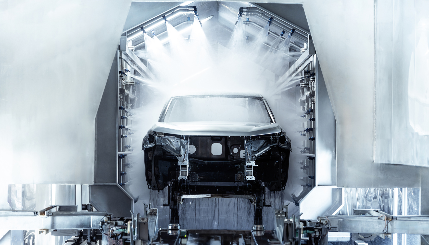 Taller de pintura de Ingolstadt, donde Audi ha incrementado el nivel de automatizacin en la produccin de la serie Q6 e-tron...