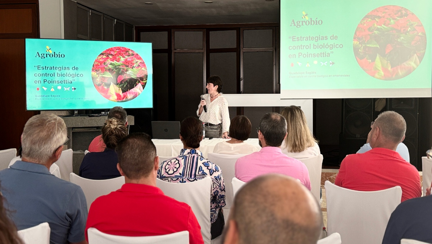 Imagen de la jornada organizada por Agrobo dedicada al control biolgico en Poinsettia