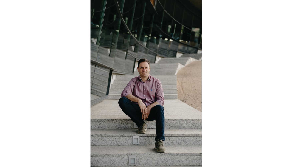 La amplia trayectoria internacional de Alejandro Lpez le ha llevado a combinar conocimiento tcnico y sensibilidad por el viedo con una visin...