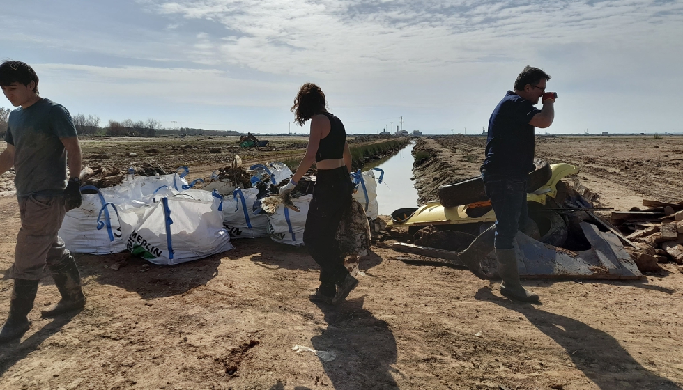 El cronograma establecido para esta campaa contempla la primera recogida el 30 de agosto en la playa del Brosquil de Cullera...