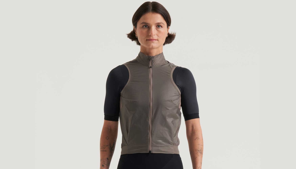 La coleccin Prime de Specialized est diseada para ciclistas que buscan rendimiento y confort en largas jornadas