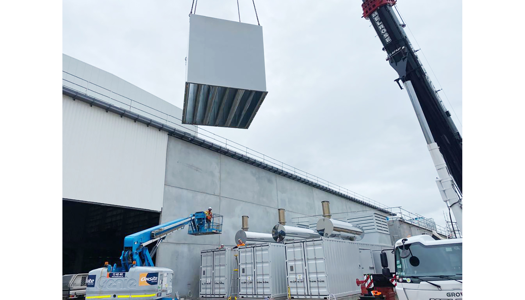 Instalacin de las unidades HTW-2030 T5 en el centro de distribucin de Woolworths