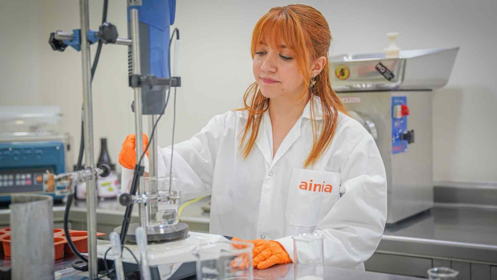 AINIA es un centro tecnol�gico privado con m�s de 35 a�os de experiencia en I+D+i, dedicado a impulsar la innovaci�n en sectores estrat�gicos...