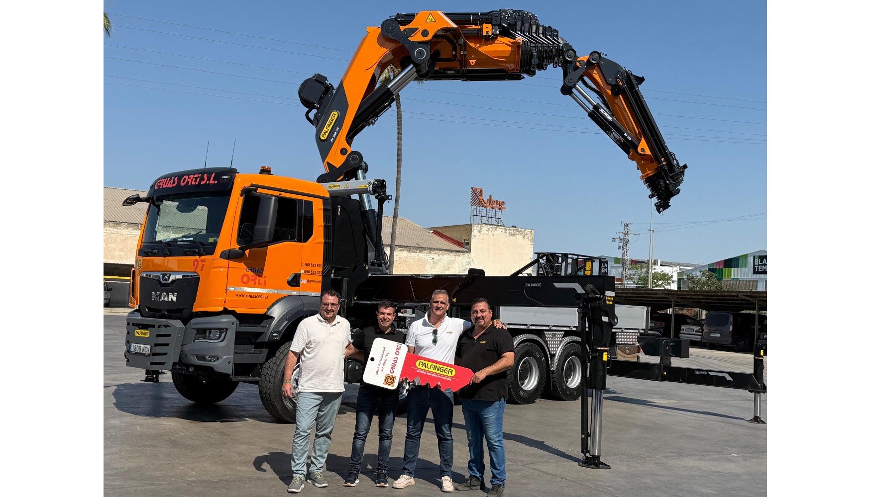 Entrega oficial a Gras Ort de la primera PK 1650 TEC que llega a Espaa