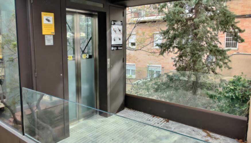 El Ayuntamiento de Barcelona refuerza la apuesta por una movilidad peatonal m�s r�pida, c�moda y segura en los barrios con mayor desnivel...