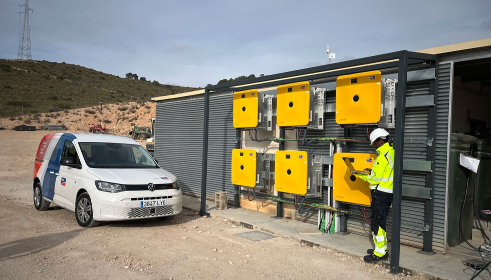 La producci�n fotovoltaica est� asegurada gracias a la combinaci�n de dos Sunny Tripower CORE2 y un Sunny Tripower 125...