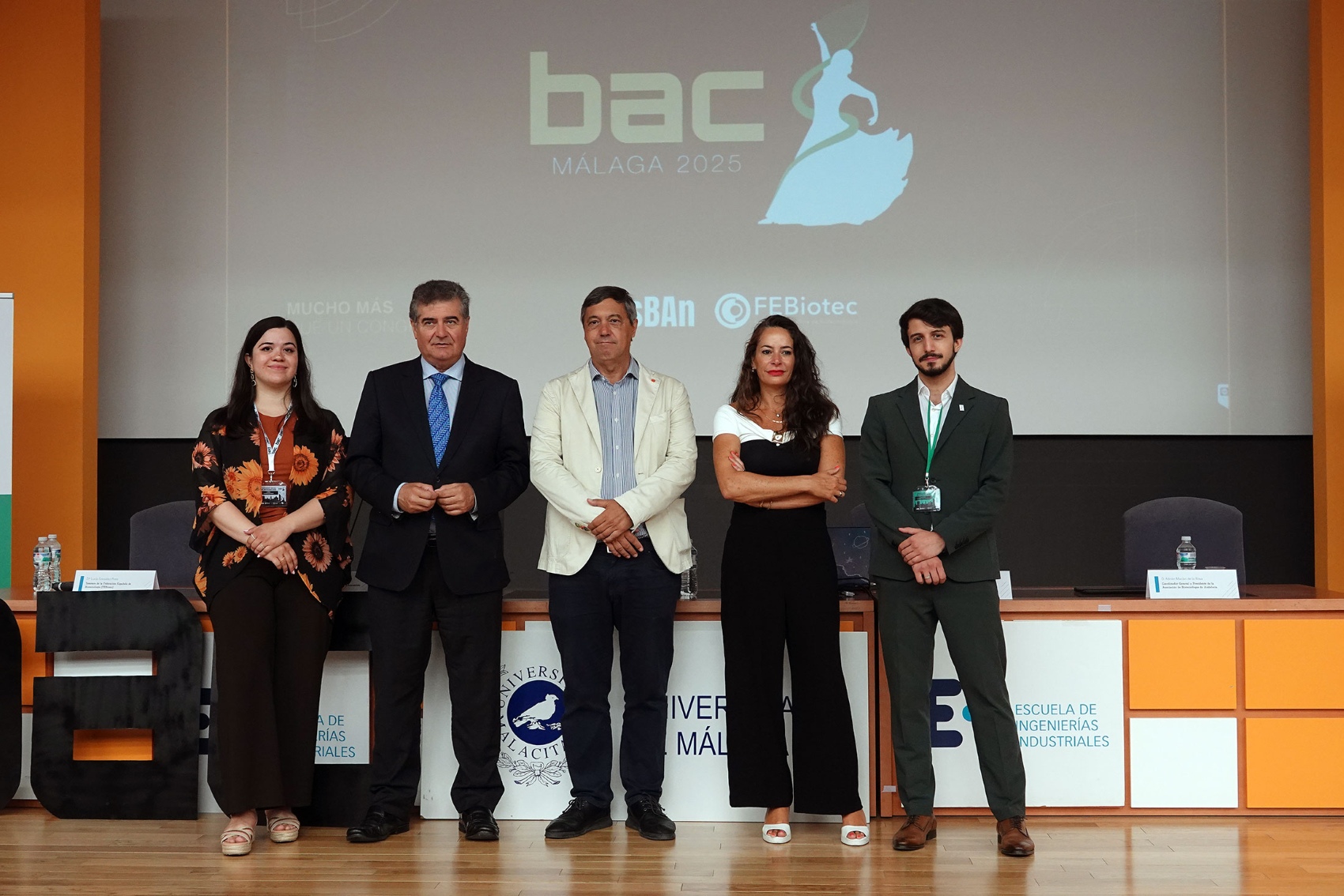 El acto de inauguraci�n cont� con la presencia del rector de la Universidad de M�laga...