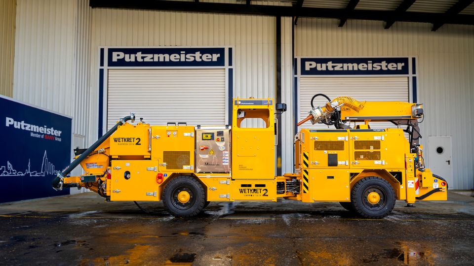 Novo equipamento robotizado para bet�o projetado Putzmeister Wetkret 2 Narrow Vein