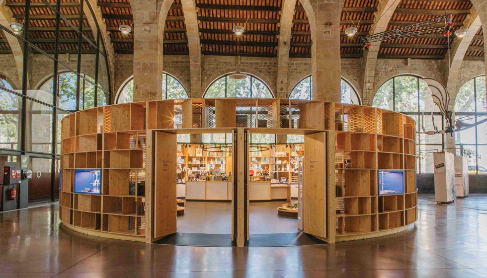 El arquitecto Oriol Blanc ha adaptado el proyecto de renovaci�n a las exigencias del patrimonio arquitect�nico del Museo Mar�timo de Barcelona...
