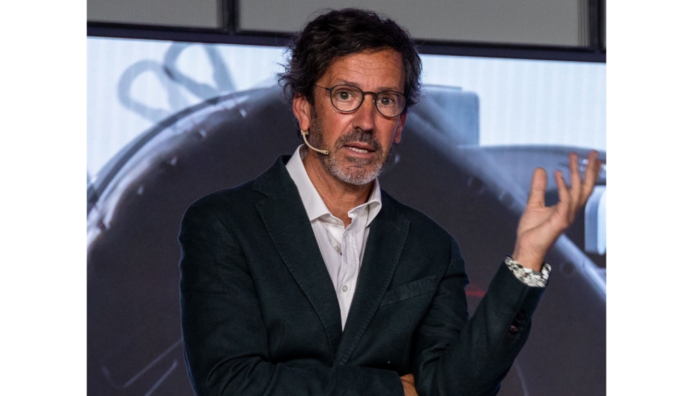 Joan Forrellad, secretario general de AESVi y ex director de I+D y Dise�o del Grupo Jan�, en una ponencia sobre dise�o en Casa Seat, Barcelona...