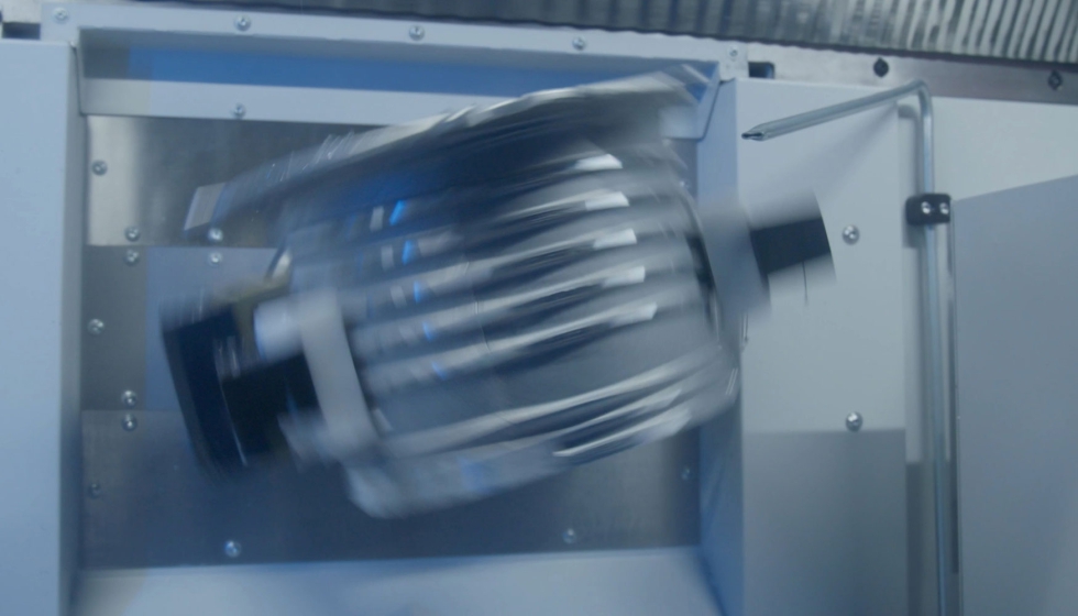 Imagen 6. En la estacin de transferencia, la pieza gira 180 grados y se prepara para la sujecin del husillo. Foto: Mapal...