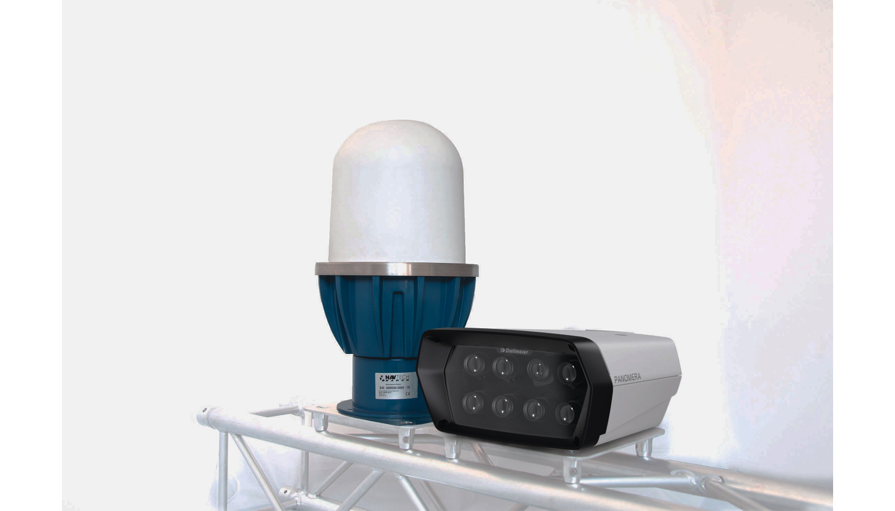 Radar Panomera S8 Runway