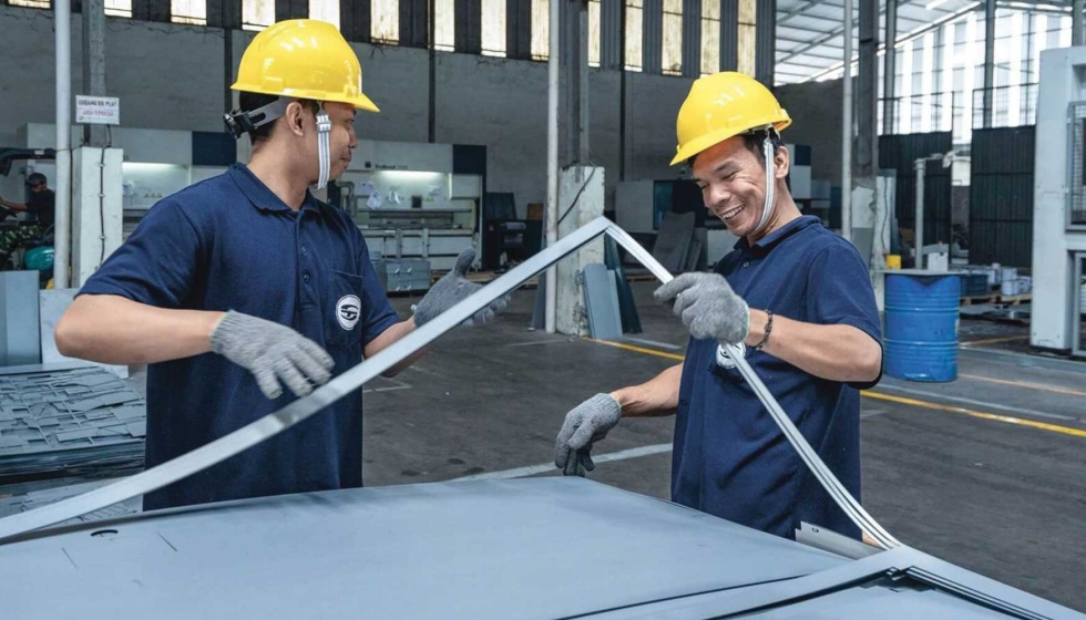 El reto de la generacin de Yohan Wahyudi es trasladar la mentalidad del trabajo manual a la produccin en serie