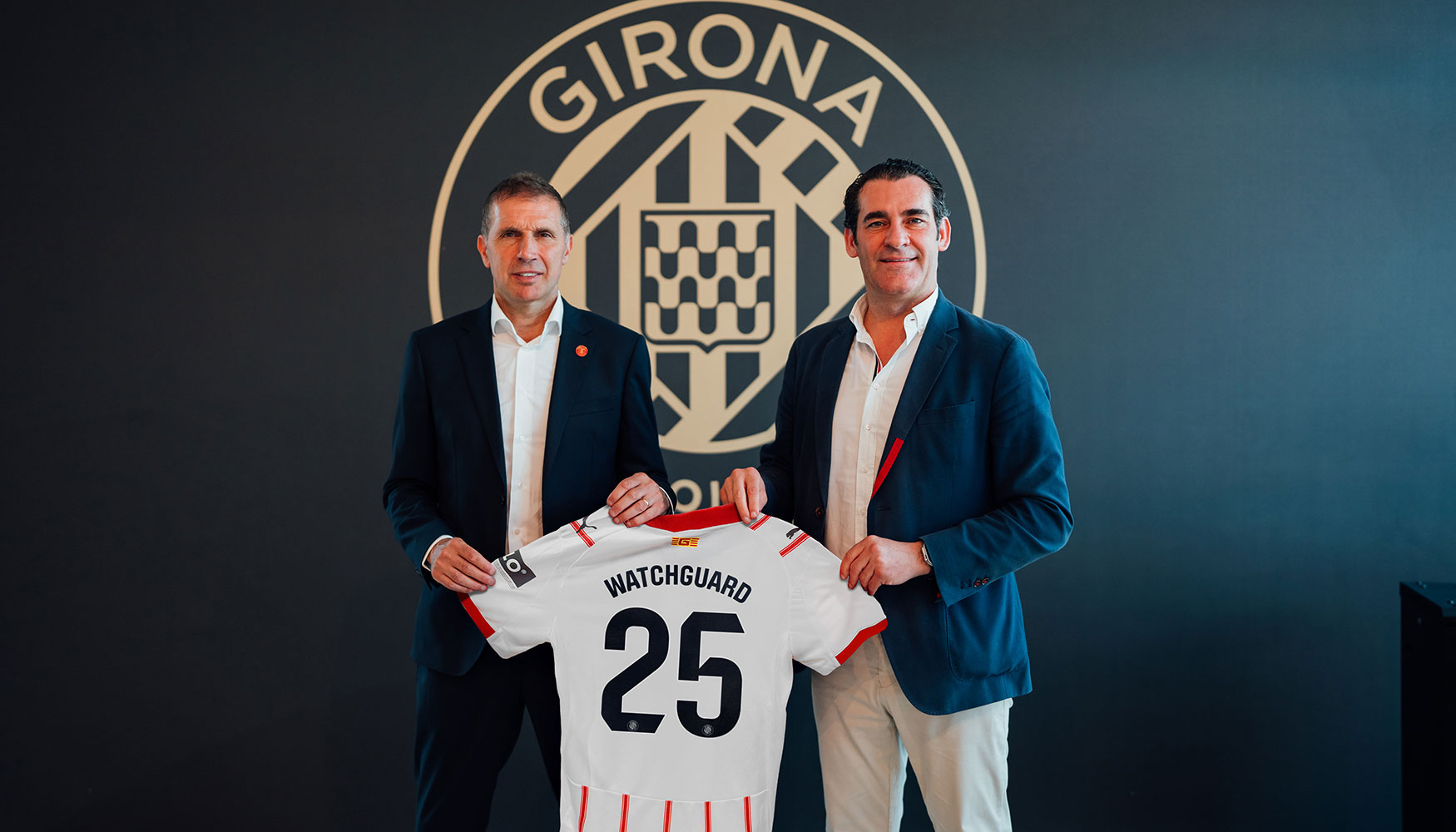 Delf� Geli, presidente del Girona FC y �lvaro Garc�a, country manager de WatchGuard Iberia