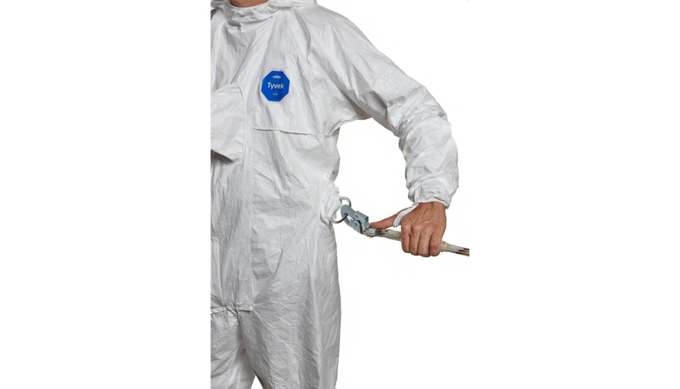 Tyvek 500 HP modelo TY178 cuenta con mltiples puntos de acceso a las argollas en D en la parte delantera...