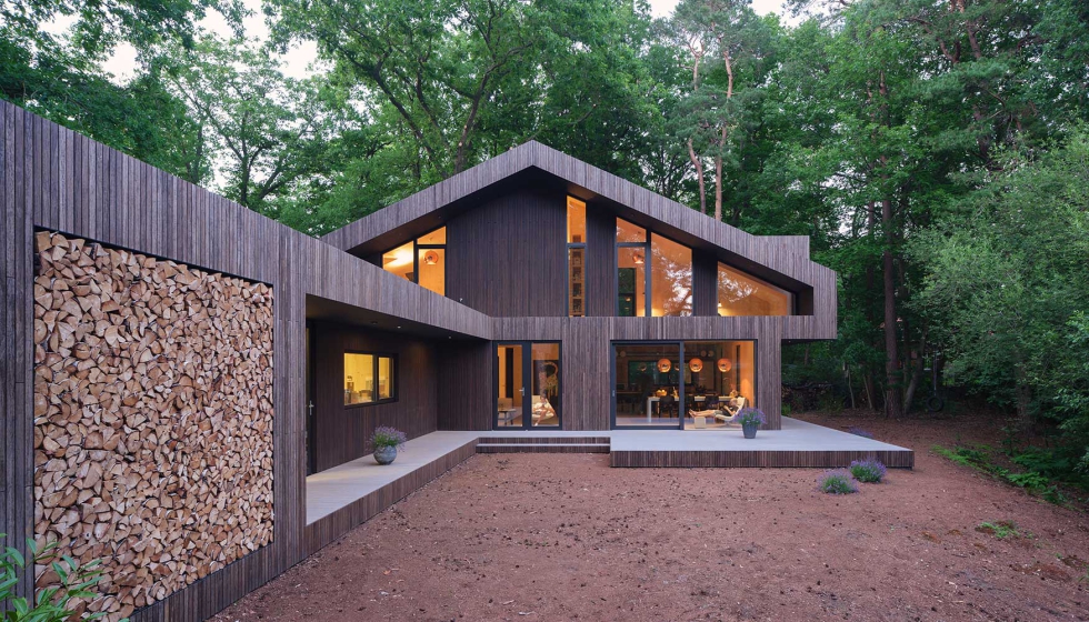 Speehuis, Oiesterwijk, Holanda. Moso Bamboo x-treme. Fachada