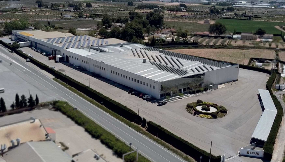 Ubicadas en Yecla (Murcia), las instalaciones de Ecus superan los 22.000 m2, desde donde fabrican todos sus productos...