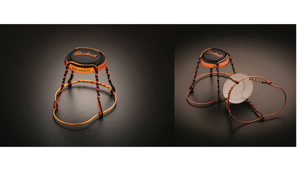 Sbat puede imprimir textos en los laterales de la placa con una legibilidad total y un posicionamiento coherente en cada unidad...