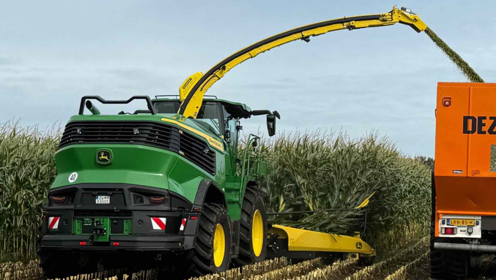 La F8 realiz labores de recoleccin y picado a casi 5 km/h