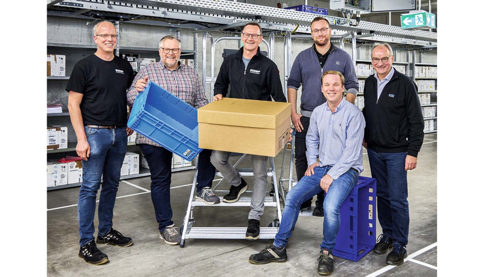 De izquierda a derecha...