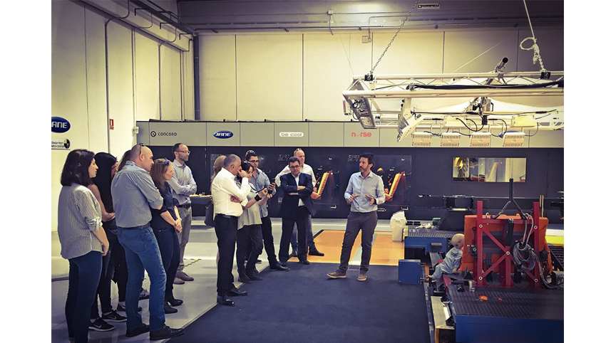 Formaci�n en el Crash Test Center de Jan�