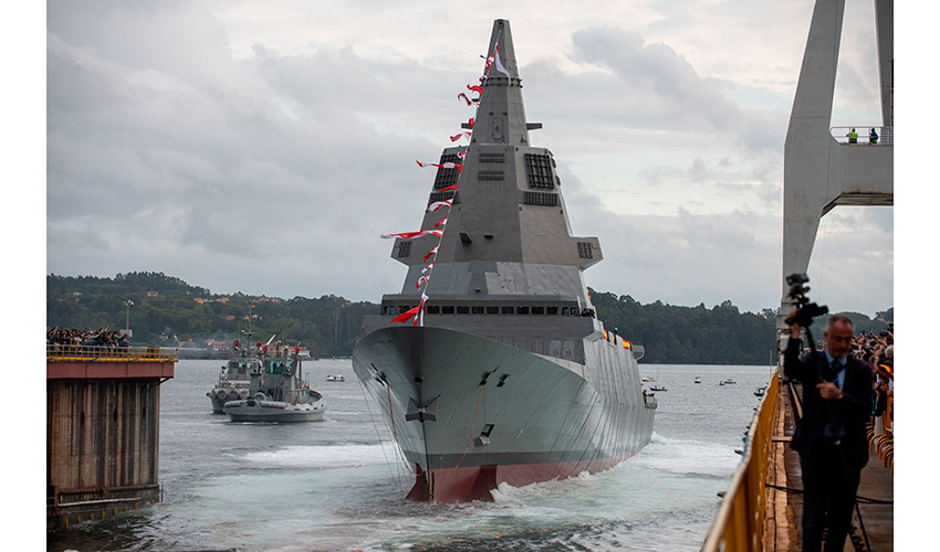 Botadura de la fragata F111 �Bonifaz�