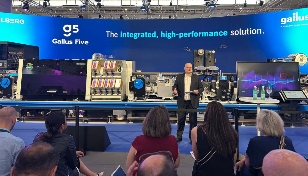 Dario Urbinati, CEO de Gallus Group, durante la presentacin en Labelexpo 2025 de Gallus Five...