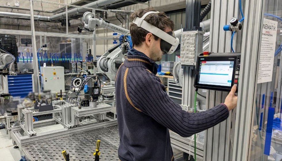 Foto 4. Usuario probando XIRCON en KIT