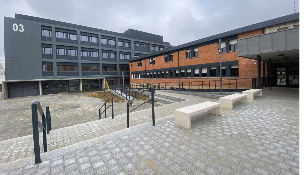 La ampliaci�n del Campus, a cargo del estudio Paredes y Rivas, da respuesta a reforzar la oferta acad�mica