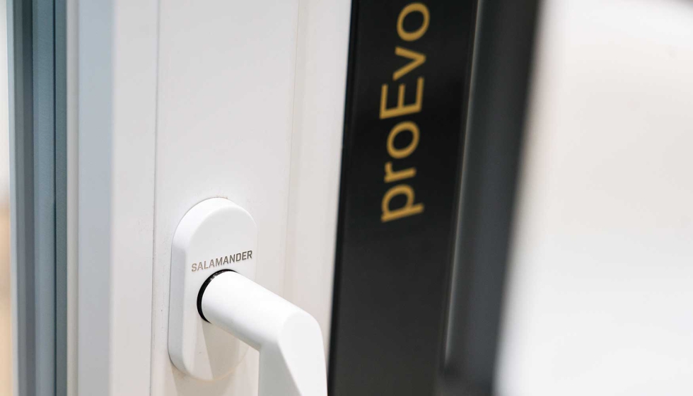 El sistema proEvolution, de Salamander myWindow, se inspiera en principios bi�nicos